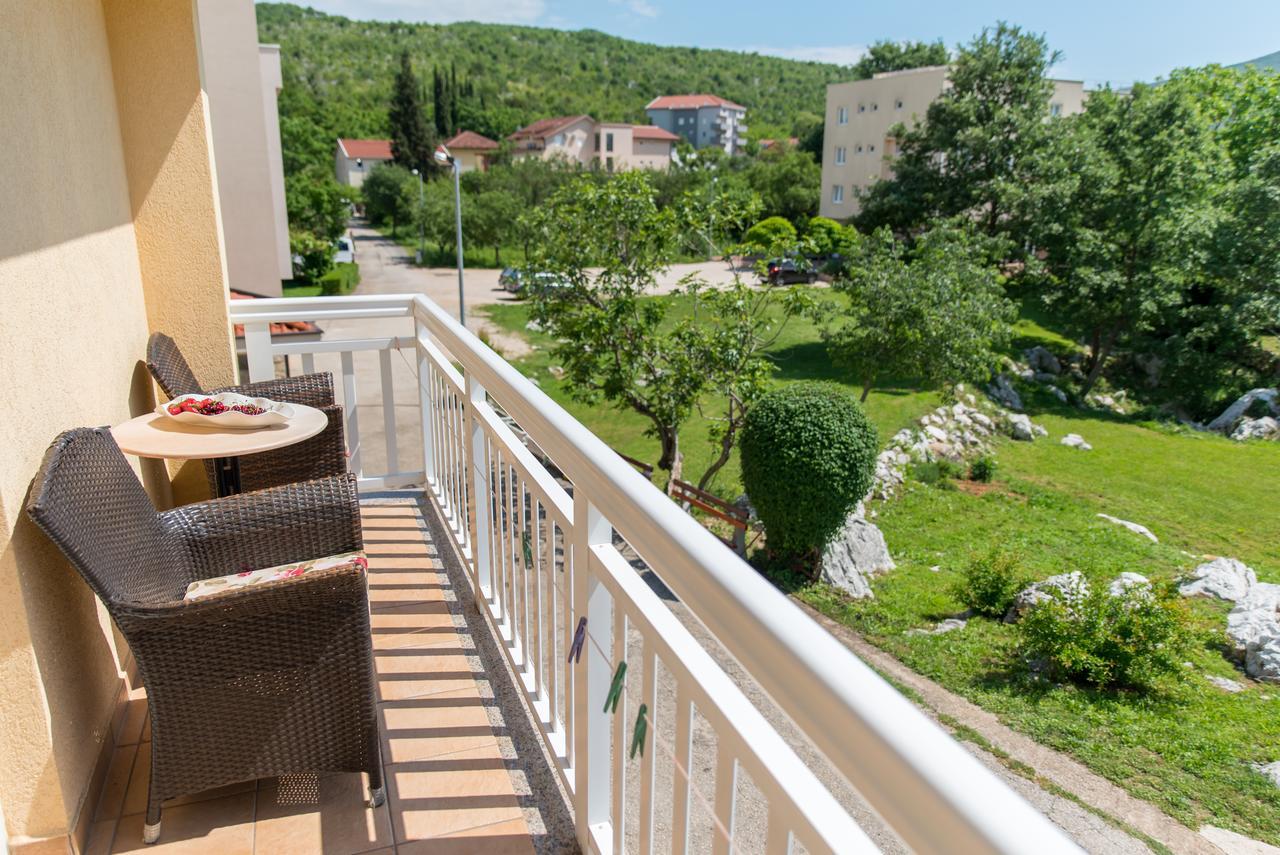 B&B Villa Ellena Međugorje エクステリア 写真