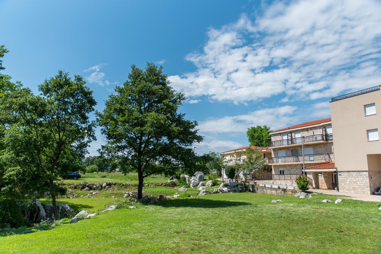 B&B Villa Ellena Međugorje エクステリア 写真
