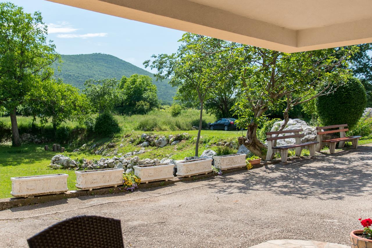 B&B Villa Ellena Međugorje エクステリア 写真
